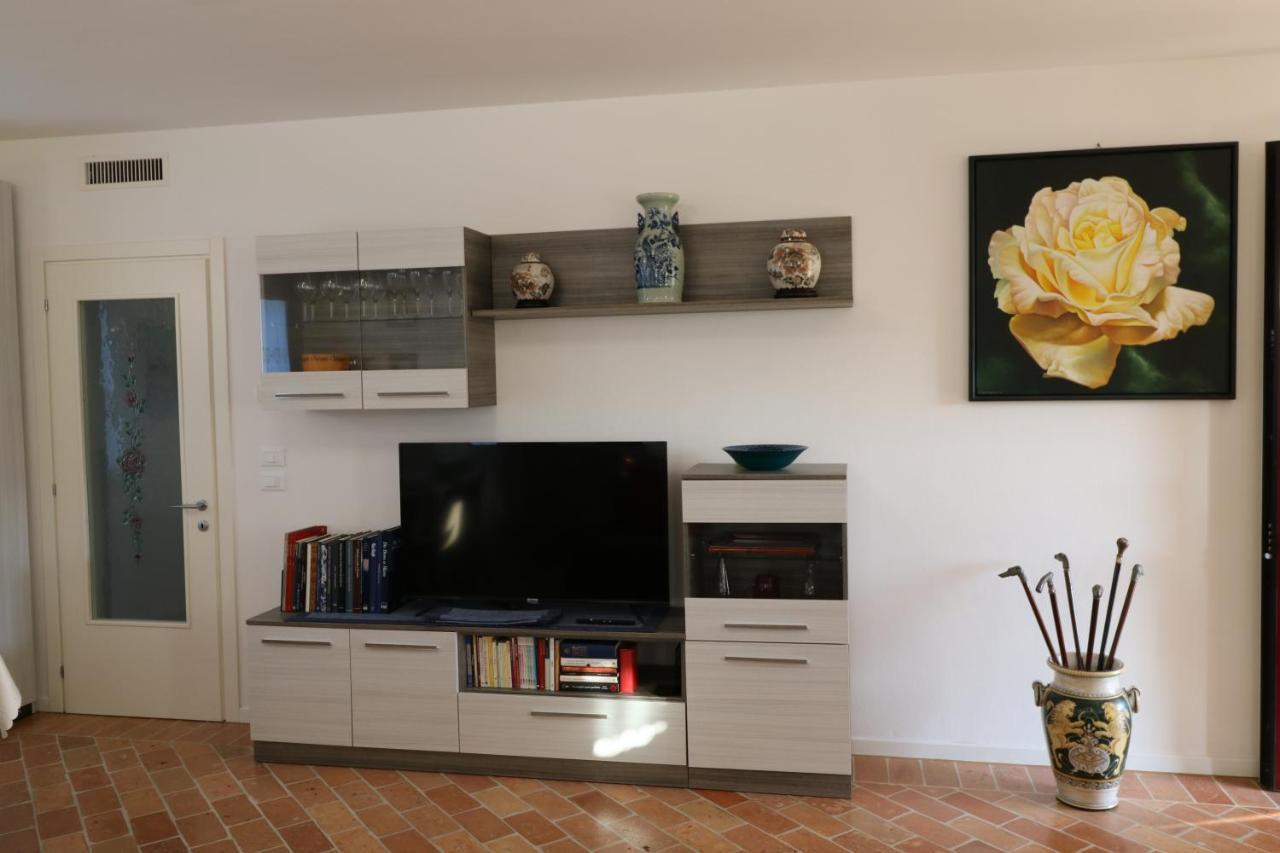 Casa Al Piave - Appartamento A 5 Km Dal Mare Eraclea Екстериор снимка
